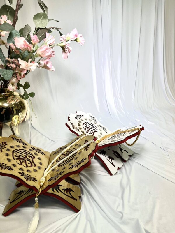 Koran stand